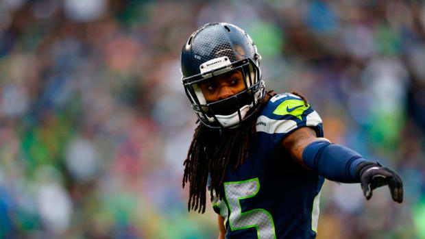 sherman-pointing-jf-960.jpg